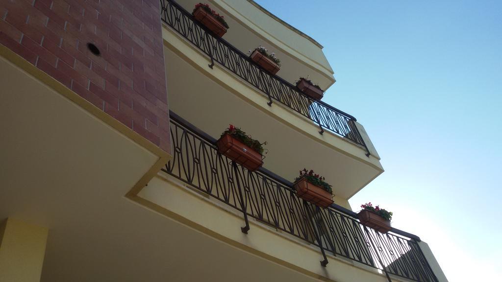 Ciao Hotel & Residence - Apartments Conversano Exterior photo